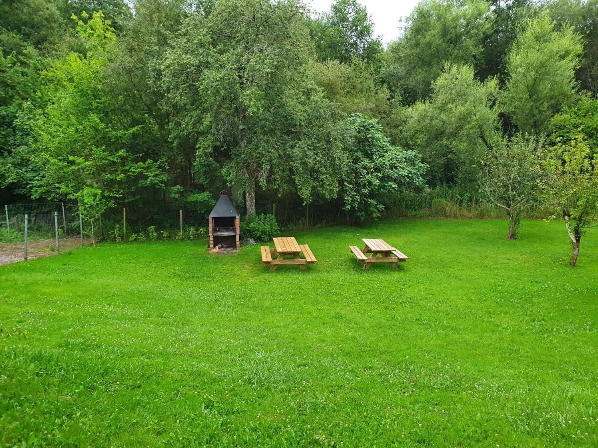 Onís Alojamiento Con Jardin Y Barbacoa מראה חיצוני תמונה